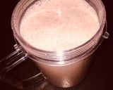A picture of step 4 of Melon smoothie.