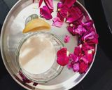 A picture of step 3 of Chikoo shake with rose petals.