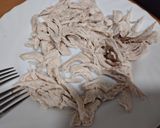 Foto del paso 4 de la receta: Cómo hacer pollo desmechado