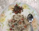 A picture of step 2 of Boiled rice with sprouts chat.