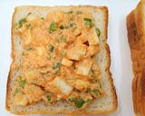 ચીઝી પનીર કેપ્સીકમ ગ્રીલ સેન્ડવીચ(Cheesy Paneer Capsicum Grill Sandwich Recipe In Gujarati) રેસીપી સ્ટેપ4ફોટો
