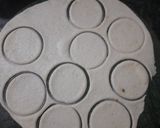 A picture of step 2 of Pani Puri.