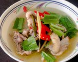 รูปขั้นตอนการทำที่ 3 ของ ต้มยำโครงไก่
