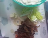 筊白筍炒木耳的食譜步驟1照片