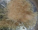 A picture of step 2 of Doodh Sawaiyan.