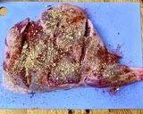 A picture of step 2 of Leg of lamb baked with oranges.