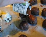 A picture of step 13 of Oreo truffles.