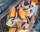Foto del paso 6 de la receta: Carne de Cerdo con Verduras en Bolsa al Horno