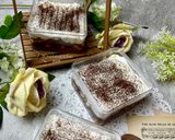 Foto langkah ke 7 dari resep Banoffee Dessert Box.