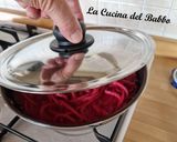 Foto del passaggio 6 della ricetta Pizza di Maccheroni con Barbabietola Rossa