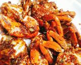 Hình bước làm 2 của món Cua rang muối