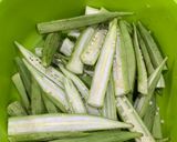 Hình bước làm 3 của món Bò Né Đậu Bắp