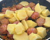 Foto del paso 7 de la receta: Guisado albóndigas con patatas