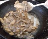 Foto langkah ke 3 dari resep Tumis Jamur ala Sego Njamoer.
