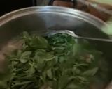Foto del paso 4 de la receta: Verdolagas con Carne de Cerdo en Salsa Verde