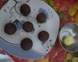 A picture of step 6 of Chocolate Diyas.