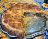 Une image de l'étape 16 de Tourte au porc, petits pois, crème et feta.