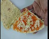 A picture of step 4 of Sandwich Masala Papad.