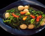 Foto langkah ke 10 dari resep Tumis Kangkung Telur Puyuh.