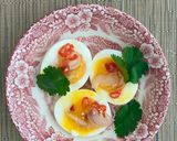A picture of step 5 of Soft boiled egg Thai spicy salad (Yum Kai Tom).