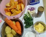 Foto langkah ke 1 dari resep Pumkin soup with garlic bread /sup labu kuning dan roti garlic.