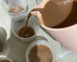Foto langkah ke 2 dari resep 96. Puding cup coklat.