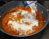Foto del paso 6 de la receta: Pollo con tomate en aceite y parmesano