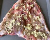 Göngyölt dagadó - medvehagymás bulgúrral recept fázis 2 fotója
