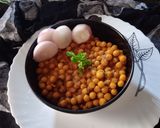 A picture of step 4 of Matar ke Chole (Yellow Pea Curry).