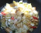 Foto langkah ke 3 dari resep Sayur santan Sawi Putih dan Tahu.