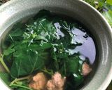 รูปขั้นตอนการทำที่ 4 ของ ต้มตำลึงหมูสับ🍲🌿