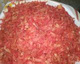 A picture of step 1 of Gajar Ka halwa.