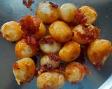 A picture of step 4 of Honey chilli Baby potato starter.