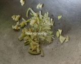 Foto langkah ke 1 dari resep Tumis Ayam Labu Siam.