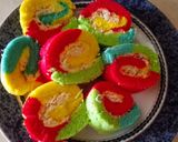 Foto langkah ke 8 dari resep Rainbow steam cake.