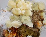 A picture of step 2 of Lauki and carrot kofta curry.