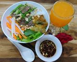 Hình bước làm 4 của món Bún bò xào chay