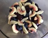 Une image de l'étape 4 de Salade de fruits du jardin (pommes raisins prunes poires pêches).