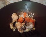 Foto langkah ke 3 dari resep Ayam Goreng Mentega.