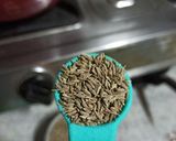 A picture of step 7 of Sookhi Arbi.