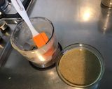 Une image de l'étape 5 de Sauce salade noix et framboise.