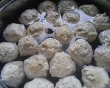 Foto langkah ke 4 dari resep Bakso ayam mentol dan kenyal (low carb/keto/ketogenic).
