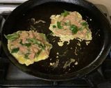 Foto del paso 2 de la receta: Hamburguesas de espinaca, huevo y atún bajas en calorías (235 calorías) altas en proteína