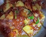 A picture of step 2 of Shimla aloo.