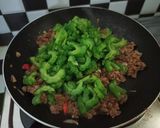 Foto langkah ke 4 dari resep Tumis Pare Oncom.