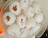 Hình bước làm 2 của món Vải ngâm đường