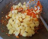 Foto langkah ke 2 dari resep Balado Bihun, Kentang & Pete.