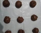 Foto langkah ke 5 dari resep 46. Bakery Style Chococips Cookies.