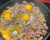 Foto del paso 5 de la receta: Carne picada mixta con verduras y huevos revueltos