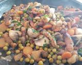 Une image de l'étape 7 de Petits pois carottes aux lardons.